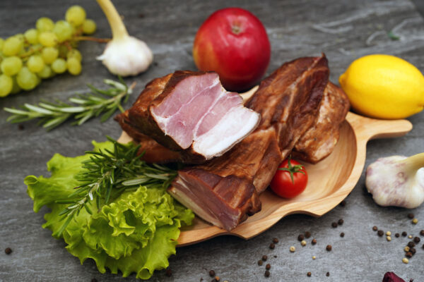 Boczek wędzony 1kg (65zł/kg)